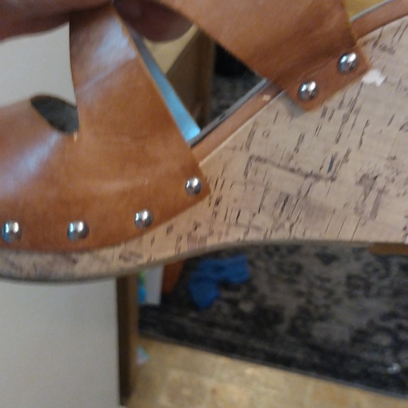 Tommy Hilfiger brown leather cork platform wedges - Picture 5 of 7